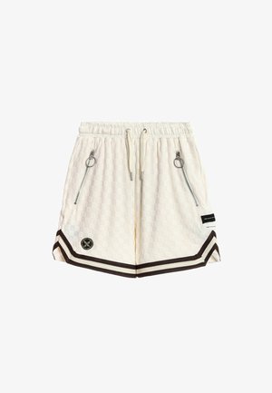 Pantalones cortos blancos texturizados con cintura elástica, cordón, bolsillos con cremallera y tiradores en forma de anilla, y rayas oscuras cerca del dobladillo.