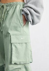 Nike Sportswear DANCE PANT - Παντελόνι cargo - jade horizon/sail