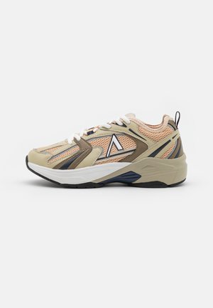 OSERRA UNISEX - Trainers - marzipan/patriot blue