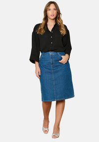 Trapecinis sijonas - medium blue