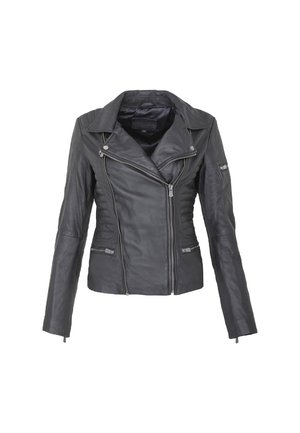 Czarna skórzana kurtka motocyklowa, dopasowany fason, asymetryczny zamek, pikowane poduszki na ramionach i bokach, gładka faktura, długie rękawy.