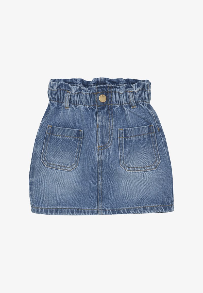 Jeanskjol med en elastisk volangmidja, ljusblå färg, två bakfickor och synlig sömnad. Måtten återspeglar en kort design.