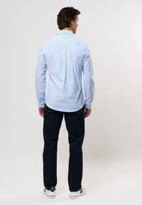 Thumbnail Image 4