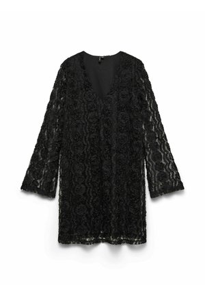Czarna koronkowa sukienka z długimi rękawami, dekoltem w serek i kwiatowym wzorem. Przezroczysta faktura z warstwową tkaniną, zapewniająca płynącą sylwetkę.