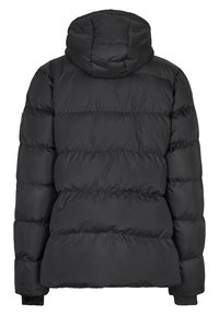 Czarna puchowa kurtka z kapturem, z pikowanym wzorem, elastycznymi mankietami, bez widocznych zapięć ani logo na plecach.