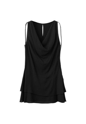 Vestido negro sin mangas con capas, con escote drapeado y finas cintas en los hombros, con una pequeña apertura en forma de ojo de cerradura en la espalda.