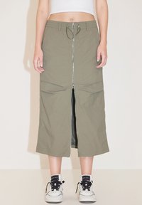 Miss Sixty Falda acampanada - military green
