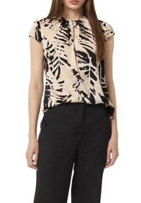 comma MIT KAPPÄRMELN - T-Shirt print - schwarz