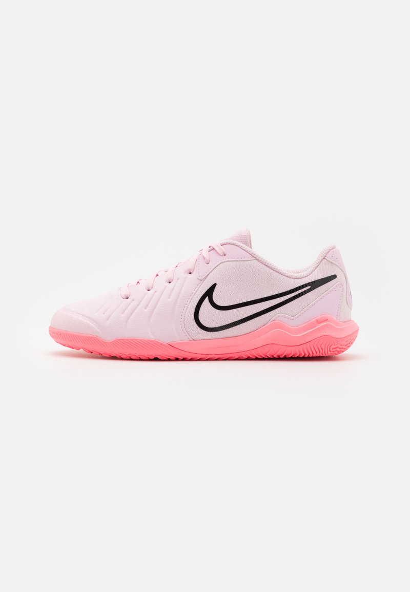 Nike Performance LEGEND 10 ACADEMY  - Botines de fútbol sala - pink foam/black