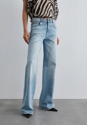 Scalpers, SCALPERS SCBOOTCUTRELAX DENIM PANT - Straight leg jeans - indigo