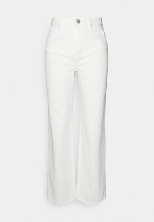 Białe dżinsy o szerokich nogawkach, wykonane z denimu, z wysokim stanem, z zapięciem na guzik z przodu, dwiema bocznymi kieszeniami oraz czystymi detalami stębnowania.