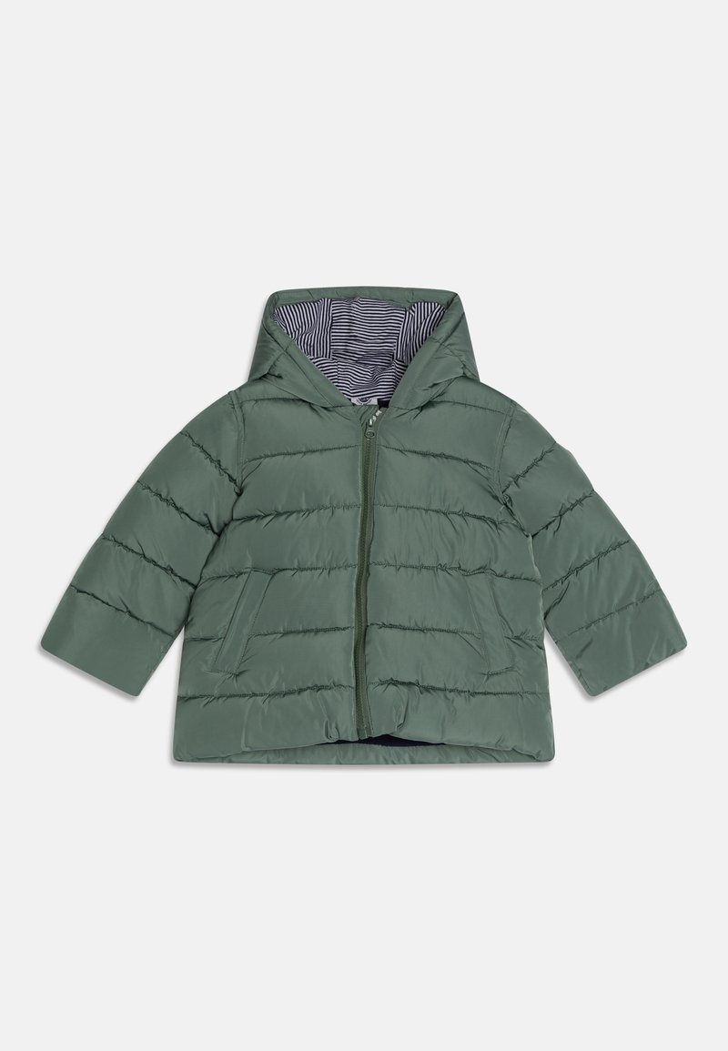 Groene pufferjas met een capuchon, voorzien van een ritssluiting, horizontale quiltstiksels en gestreepte voering. Inclusief zijzakken.