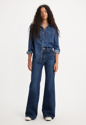 Levi's® RIBCAGE BELLS - Flared jeans - sonoma train