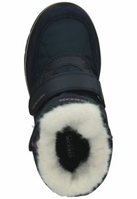 Dunkelblaue Kinderstiefel mit gepolstertem Kragen, Klettverschluss, weichem weißen Futter und strukturiertem Oberdesign.