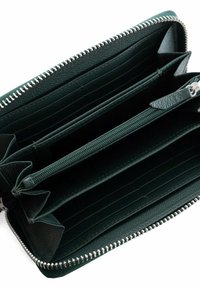 Tamaris AMANDA - Wallet - darkgreen