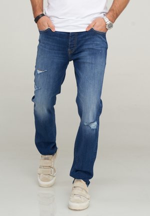Jeansy Slim Fit