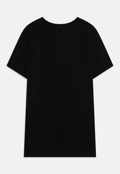 Camiseta negra de manga corta con cuello redondo y textura suave, sin impresiones ni patrones en la parte posterior.