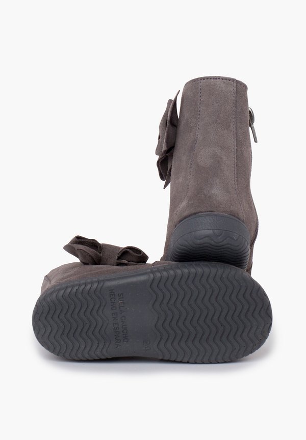 LAZO LATERAL GRANDE – Stiefelette – gris