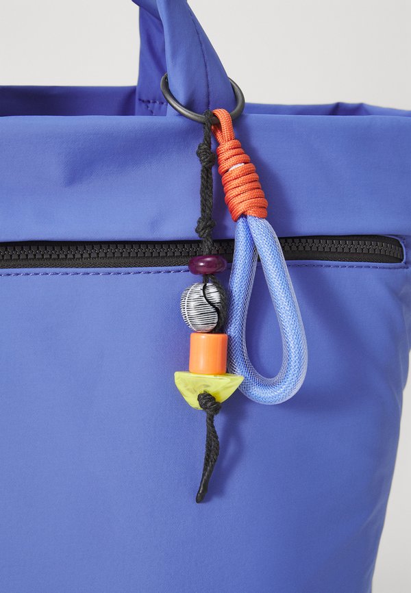 TRAVEL BAG AQUARIUS - Weekend bag3