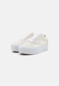 Vans OLD SKOOL STACKFORM - Matalavartiset tennarit - marshmallow