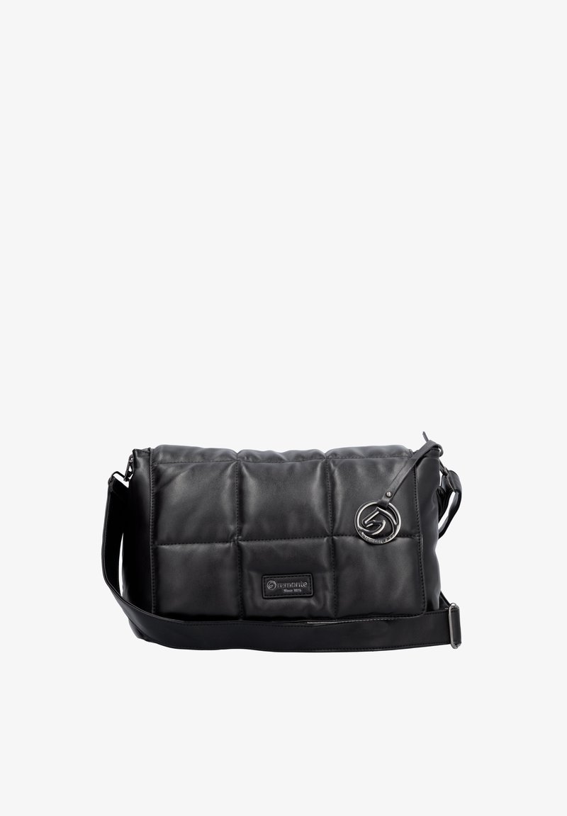 Schwarze, gesteppte Lederschultertasche mit abnehmbarem Tragegurt, rechteckiger Form, auffälligen silbernen Beschlägen und einem markierten Patch auf der Vorderseite.