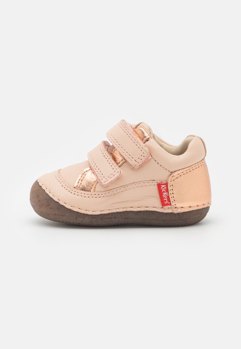 Kickers SOSTANKRO - Chaussures à scratch - rose clair metal