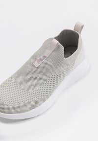 Fila SPITFIRE S WMN - Sneaker low - nimbus cloud fair orchid