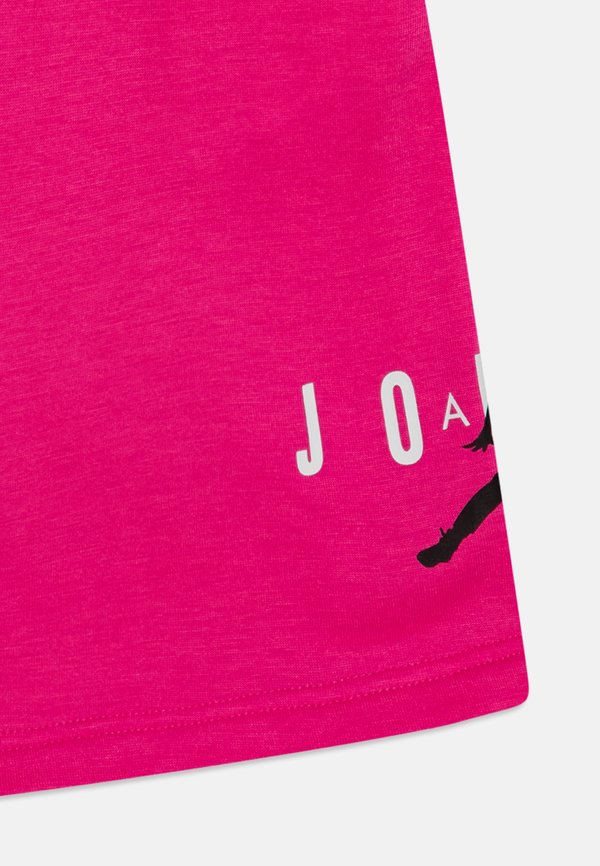 JUMPMAN - Shorts - laser fuchsia3