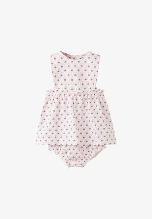 Ærmeløs pink babykjole med matchende bloomers, med lille grøn og pink blomstermønster og rynket taljedetalje.