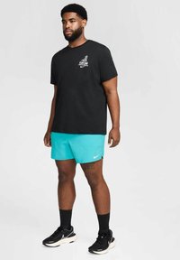 STRIDE - Short de sport - dusty cactus black