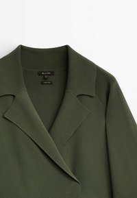 Massimo Dutti Cappotto classico - light green