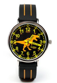 Montre ronde noire avec des accents jaunes. Présente un graphisme de dinosaure sur le cadran, un bracelet en caoutchouc avec des rayures orange et des repères numériques clairs.