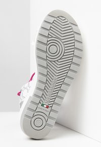 NeroGiardini Keilsandalette - bianco