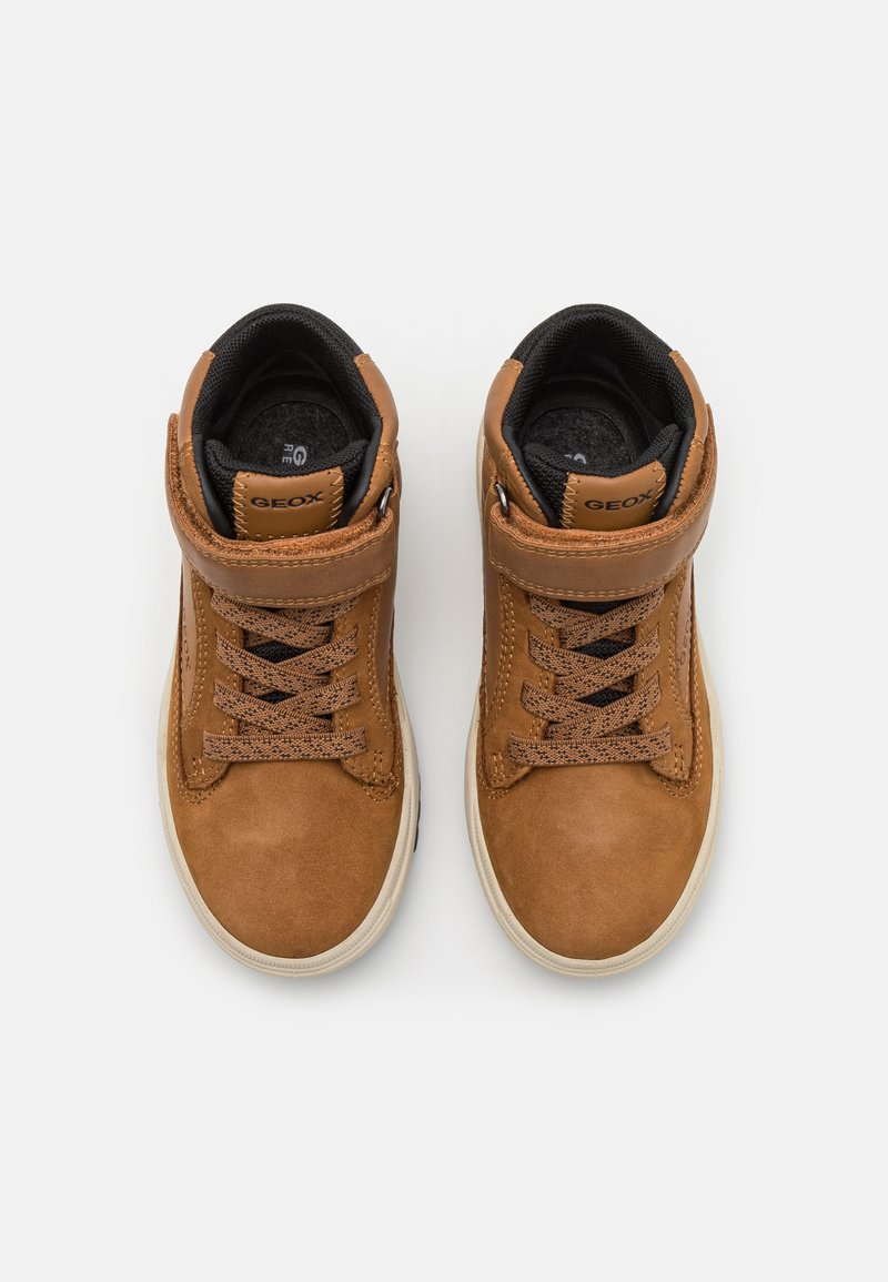 Bottes Geox Modèle J New Savage Boy B A Couleur Bleu GEOX