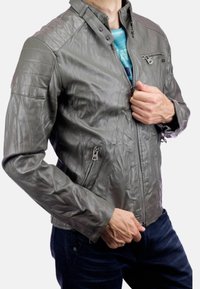 Koroshi Allvädersjacka - grey