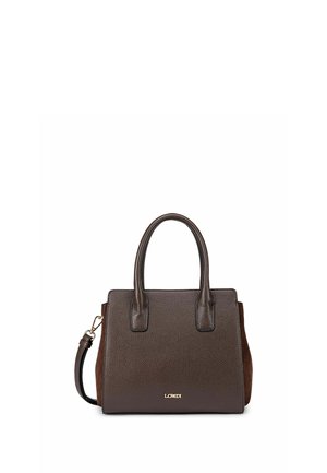 Borsa a mano strutturata in pelle marrone scuro con due manici superiori, tracolla rimovibile e piccolo logo dorato al centro frontale.