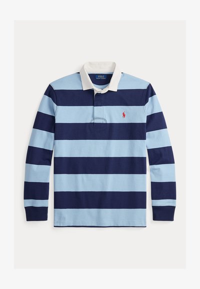 Polo a maniche lunghe a righe blu e navy con colletto bianco e piccolo logo rosso sul petto sinistro. Materiale in cotone, vestibilità rilassata.