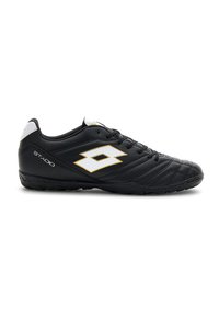 Chaussure de football noire Lotto avec logo blanc et doré, tige cousue et design basse, vue de côté gauche sur fond blanc.