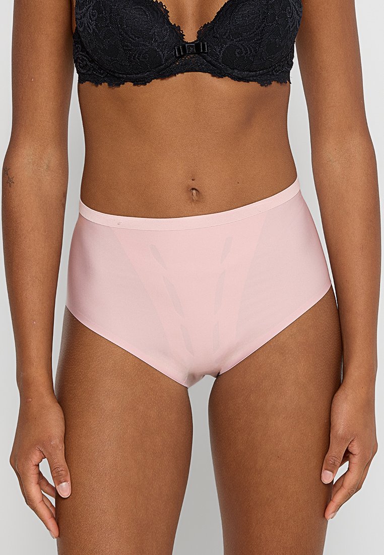 Triumph Shapewear donkerroze Triumph Shapewear donkerroze