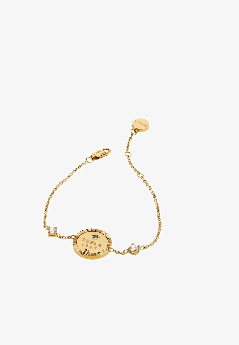 Pulsera de cadena de oro con un colgante redondo grabado con "Furla 1927", flanqueado por dos pequeñas piedras preciosas transparentes. Cierre ajustable.