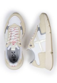 MUNICH MAMBA - Zapatillas - sand