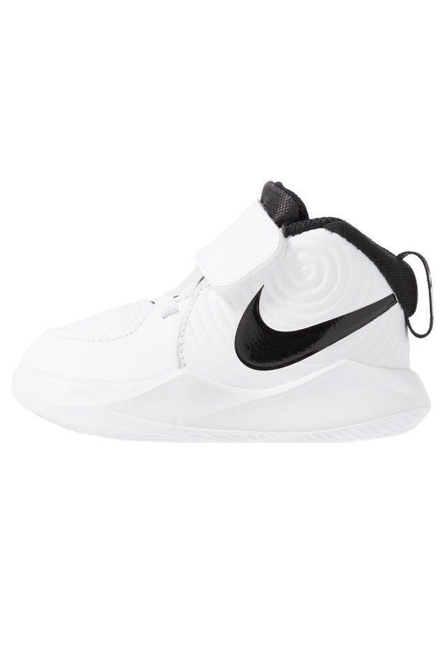 Acteur Exploit Radar Basket Nike Garcon Taille 27 Location Corse Calvi Com