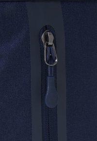 Nike Sportswear ELEMENTAL - Mugursoma - midnight navy/midnight navy/thunder blue