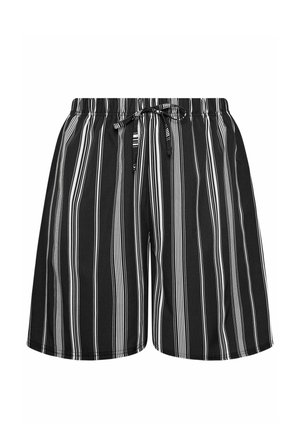 Zwarte shorts met verticale witte strepen, elastische tailleband en koordsluiting aan de voorkant die wordt gestrikt.