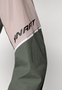 Dynafit ALPINE - Neperpučiamoji striukė - pale rose
