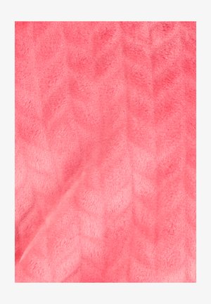 Tessuto in felpa rosa con una consistenza morbida e un sottile motivo a zigzag, che presenta un aspetto liscio e soffice in tutto il suo sviluppo.