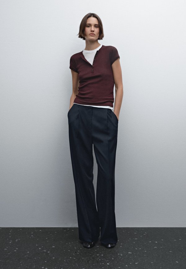 DOUBLE-LAYER HENLEY - Basic T-shirt - mottled bordeaux2