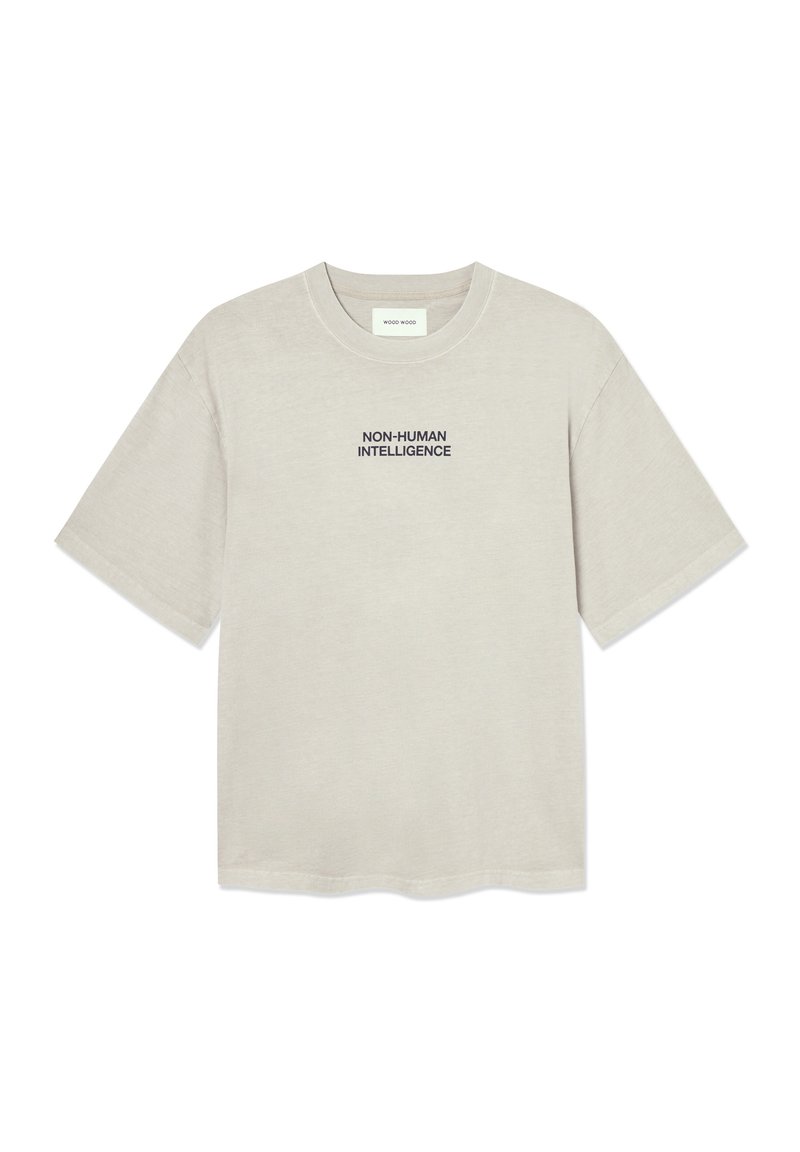 T-shirt en coton gris clair avec des manches courtes et un col rond, avec le texte imprimé "INTELLIGENCE NON HUMAINE" en bleu foncé, centré sur le devant.