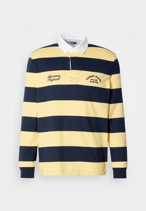 Tricou rugby din bumbac cu dungi orizontale bleumarin și galbene, guler alb, logo-uri brodate "Tommy Jeans" și "American Originals".