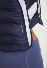 Nike Performance Veste sans manches - dark blue